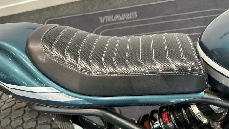 Ccm Spitfire Classic Tracker (23MY)